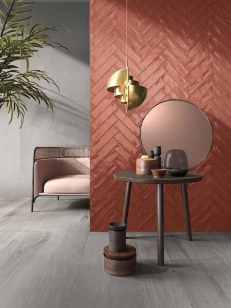 pose en chevron pour un salon couleur terracotta à Palavas-les-Flots près de Montpellier