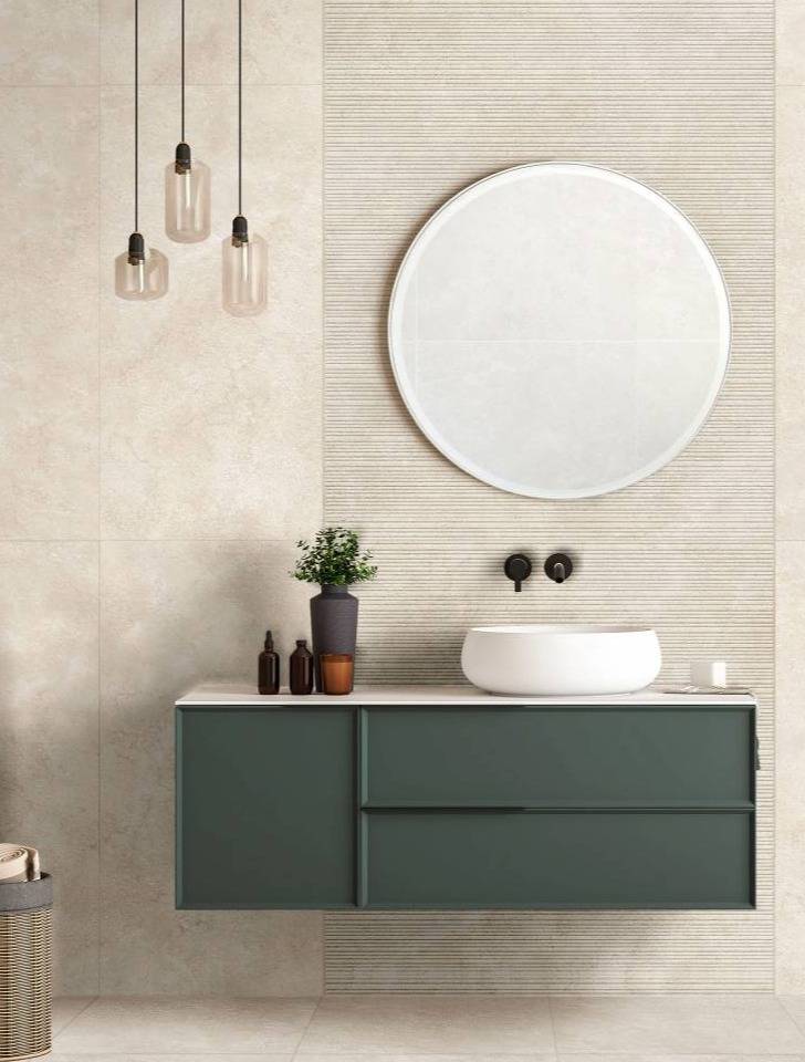 Meuble suspendu vert avec rangement et vasque à poser, à Lattes près de Montpellier