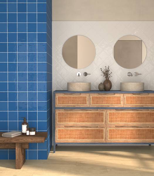 Carrelage bleu petit format à Mauguio près de Montpellier