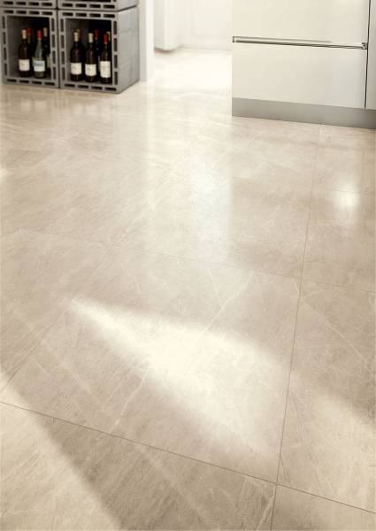 carrelage intérieur beige effet marbre à Pérols près de Montpellier